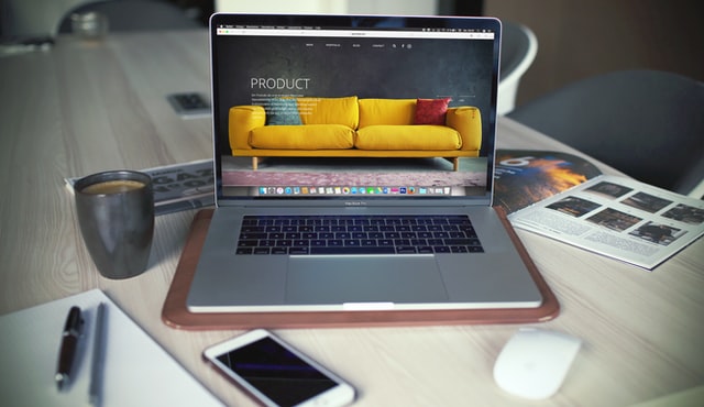 Ilustrasi ecommerce
